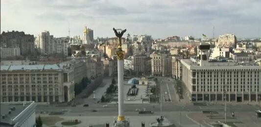 Marcelo Sandoval dijo que su hermana Xóchitl y él están bien, pero que por el momento no pueden salir de lKiev.