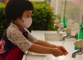 Tribunal valida vacunación anticovid para menores de 5 a 11 años Tribunal valida vacunación anticovid para menores de 5 a 11 años