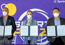 SMDIF Puebla firma convenio con Sport Plaza