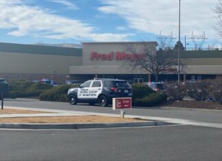 Reportan un tiroteo en un supermercado en Washington