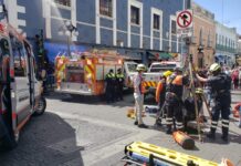 Joven cae a alcantarilla sin tapa en pleno Centro Histórico