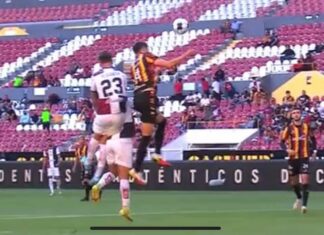 Marcan penal tras choque entre compañeros en Liga de Expansión