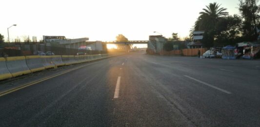 ¡Aguas! La Alianza Mexicana de Organización de Transportistas A.C, confirmó bloqueos en carreteras de todo el estado. Foto: Es Imagen // Ilustrativa