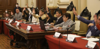 Valida Cabildo comicios en Xochimehuacán y Canoa Cabildo aprobó los resultados de las elecciones, por lo que los integrantes de planillas ganadoras rendirán protesta hoy mismo.