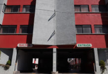 Piden certeza jurídica para hoteles antes de involucrar sexoservicio La Asociación de Moteles y Hoteles pidió revisar la certeza jurídica antes de solicitar que se conviertan en casas de citas.