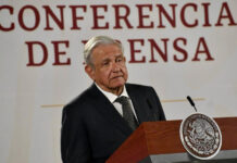 Difundirá AMLO nueva lista de deudores del SAT AMLO dijo que en casos extremos provocados por un conflicto internacional, se podría hacer uso de combustóleo y carbón.
