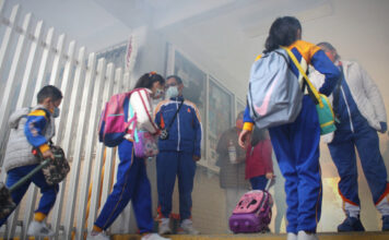 ¿Cómo impactará a mexicanos la deserción escolar por pandemia? La deserción escolar traerá impactos en el desarrollo económico de las personas. Foto: Es Imagen