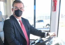 Anuncia Ebrard en Puebla, el Grupo de Trabajo de Electrificación El canciller mexicano Marcelo Ebrard visitó la zona donde se arma el Audi E-Tron, el vehículo eléctrico más rápido del país. Foto: Especial