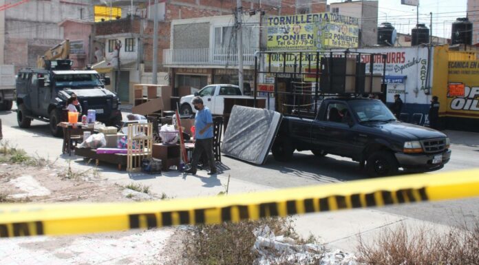 Familias vuelven a San Matías tras explosión de tanque de gas "Ya no hay ningún peligro dentro de la zona, y 33 familias ya están de hecho, en sus domicilios y en sus negocios", dijo el alcalde.