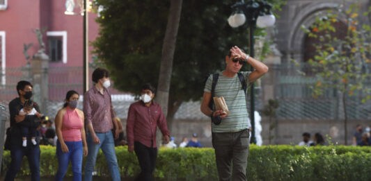 Las sanciones que podrían implementar los gobiernos estatales pueden ir desde arrestos hasta multas o trabajo comunitario.. Foto: Es Imagen