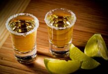 ¡Tómala! Profeco sacará estas marcas de mezcal del mercado