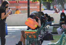 Capacitarán a nenis en Puebla para aumentar sus ventas Las nenis tendrán la oportunidad de acceder a cursos y capacitaciones para formalizar y regular su profesión. Foto: Es Imagen