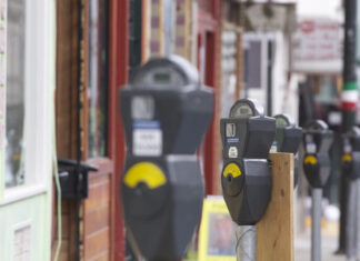 Recaudación de parquímetros podría usarse en movilidad, proponen La instalación de parquímetros es un hecho y el proyecto se pondrá en marcha después de Semana Santa, anunció el Ayuntamiento.
