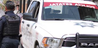 Ladrones intentan huir; policías los atrapan en Sanctorum policías