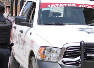 Tras balacera con policías estatales, mueren 3 en Coyomeapan policías