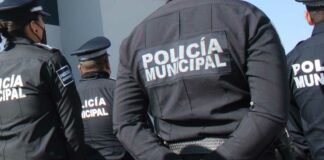Ejecutan a dos policías municipales en Tepeaca Los policías también fueron despojados de su patrulla rotulada como la P-28, misma que los agresores dejaron abandonada. más tarde.