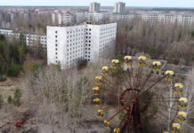 Rusia invade central nuclear de Chernóbil, acusa Ucrania Rusia lanzó este jueves una ofensiva militar para hacerse con el control de la central nuclear de Chernóbil. Foto: Twitter