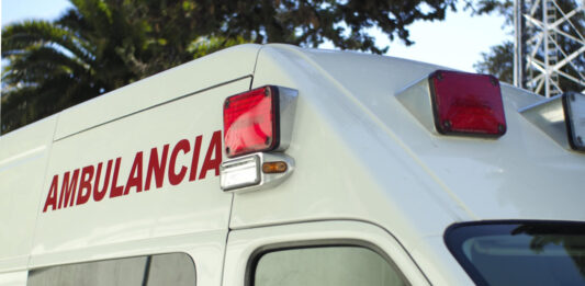 El trabajador resultó con quemaduras de segundo y tercer grado en 50% de su cuerpo. Su salud se reporta como grave.