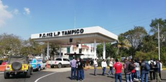 Despiden a 14 empleados a través de WhatsApp