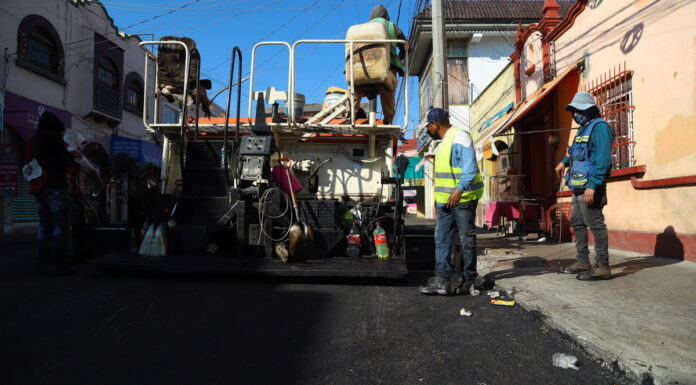 Pedirá Comuna 160 mdp a Banobras para rehabilitar calles Los 160 millones de pesos fueron aprobados por el Congreso Local y serán aplicados para “ganarle” a la temporada de lluvias.
