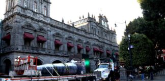 ¡Ojo! Cierran Avenida Reforma por llegada de escultura Avenida