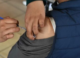 Desairaron 25 mil jóvenes refuerzo anti Covid en Puebla Covid