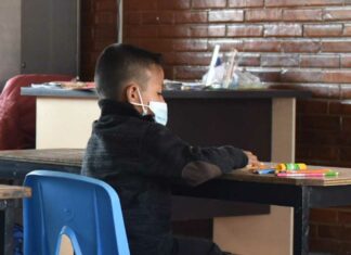 Reportan asistencia escalonada del 91% en aulas de Puebla SEP reporta 91.89 por ciento de asistencia presencial escalonada en instituciones con modelo híbrido. Foto: EsImagen