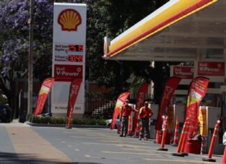 ¡Gasolinazo! Por invasión rusa, litro de Premium supera los 30 pesos