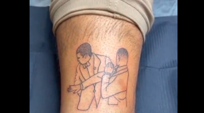 Hombre se tatúa la cachetada de Will Smith Además de quedar grabado para la historia, también permanecerá en la piel de un hombre que decidió hacerse este tatuaje.