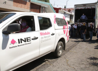 Recibe INE Puebla listado nominal para revocación de mandato La Junta Local del INE recibió el listado nominal que contiene los nombres y fotografías de 4.7 millones de poblanos.