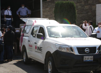 INE busca fracaso de consulta para revocación: gobernador Barbosa señaló que existen dudas sobre la imparcialidad del INE por el manejo que ha hecho sobre el proceso.