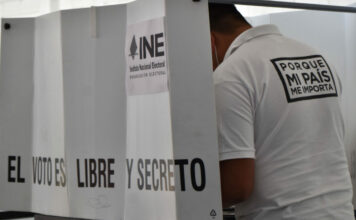 INE pide apoyo policial para vigilar revocación en Puebla INE pidió el despliegue de la fuerza pública el próximo domingo, a fin de garantizar el correcto desarrollo de la jornada.