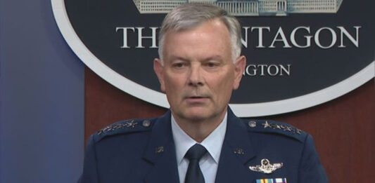 México es actualmente la más grande base de operaciones de las agencias de espionaje ruso, aseguró Glen VanHerck.