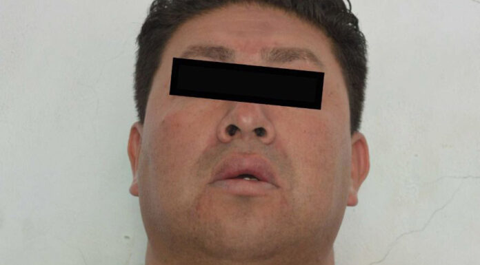 Policía de Puebla captura a miembro de Los Chilangos Intentó evadir el actuar de la policía, motivo por el cual se inició una persecución que culminó en el municipio de Amozoc. Foto: Especial