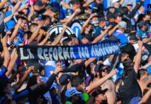 Querétaro seguirá en 1a división pese a tragedia en estadio Los Gallos Blancos de Querétaro jugarán un año a puerta cerrada como local, independientemente de la sede, anunciaron.