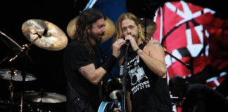 Taylor Hawkins murió de sobredosis, confirman Encontraron en el cuerpo de Taylor Hawkins 10 sustancias, entre ellas mariguana, antidepresivos y opioides.