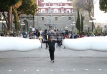 Arriba al Zócalo “Tú, la obra monumental de José Rivelino