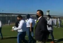 ¡Ironías! El Bronco bromeó con liberar a reo del Penal de Apodaca El Bronco