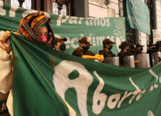 Despenalización del aborto, pendiente con las poblanas: gobernador Señaló que si siempre hubiera habido una sociedad igualitaria, no se habría penalizado el aborto en el país.