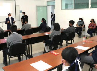 Contribuyen alumnos a actualizar proceso enseñanza-aprendizaje Para actualizar el proceso enseñanza-aprendizaje, es necesario escuchar las opiniones de alumnos, dijo Melitón Lozano.