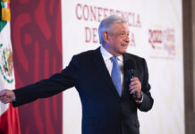 AMLO plantea reforma para eliminar organismos electorales La reforma de AMLO plantea eliminar los organismos electorales locales, así como reducir los legisladores plurinominales