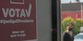 Niegan que morenistas estén detrás de anuncios sobre Revocación de Mandato Dijeron que los anuncios espectaculares y otros promocionales corresponden a ciudadanos “libres” que simpatizan con Morena.