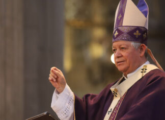 Arzobispo condena feminicidios en Cuetzalan y Palmar El arzobispo acusó que la sociedad actual está tocando fondo por alejarse de Dios y adoptar la “cultura de la muerte”.