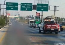 Automovilistas despedazan a atropellado en Periférico Los hechos ocurrieron pasadas las 07:00 horas de este lunes 21 de marzo, cuando automovilistas reportaron restos humanos sobre la vialidad.