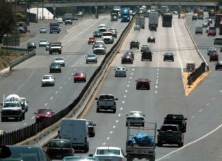 Roban 2 camiones de carga en la Puebla-Orizaba Autopista México-Puebla