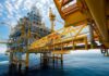 Mezcla mexicana de petróleo supera los 100 dólares por barril