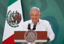 AMLO se disculpa con Banxico por revelar aumento a la tasa AMLO aseguró que Eugenio Derbez y los otros famosos que participaron en la protesta, están muy desinformados.