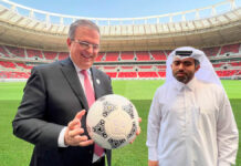 Marcelo Ebrard visita Qatar y conoce el “estadio mexicano” Ebrard