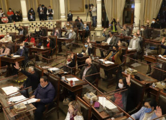 Convocarán a extraordinaria para remover a Francisco N. de la ASE La sesión extraordinaria será convocada luego de que el procedimiento de remoción fue aprobado en comisiones.