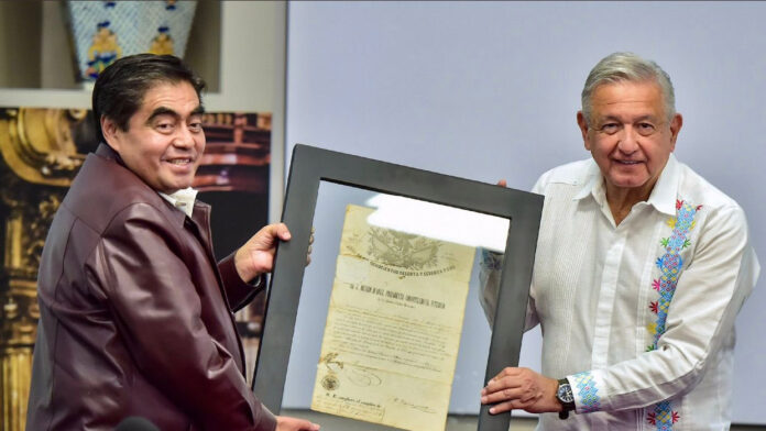gobernador El gobernador Barbosa refrendó el apoyo al presidente de México al señalar que siempre será bienvenido en el estado.